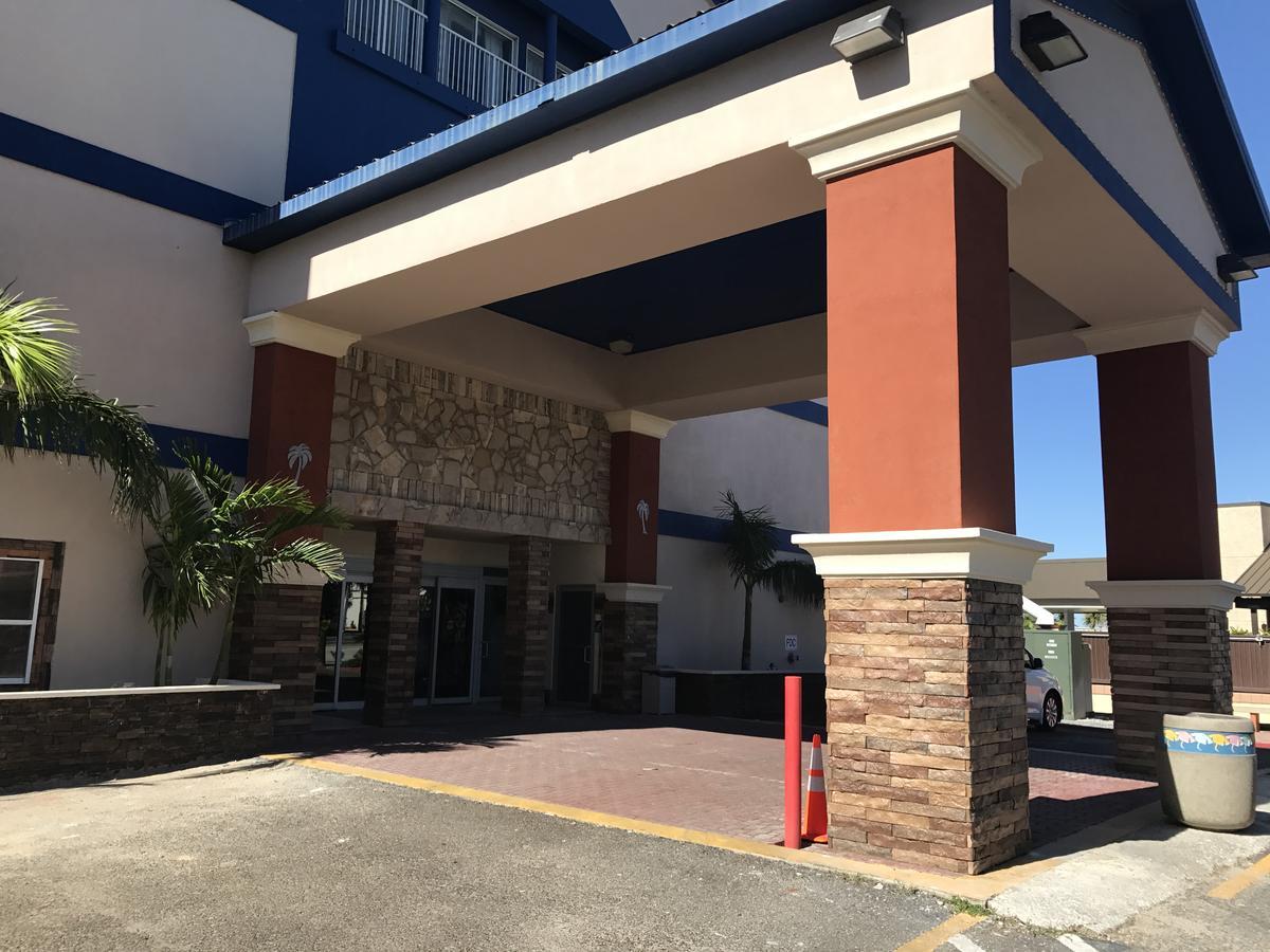 Blue Bay Inn And Suites South Padre Island Εξωτερικό φωτογραφία